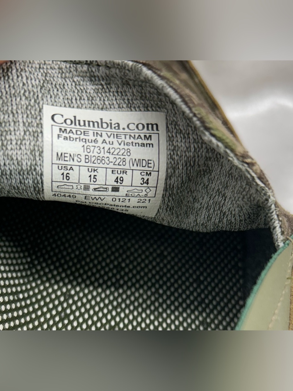 Columbia Men’s Slip-On Camo Loafers - Picture 2 of 11